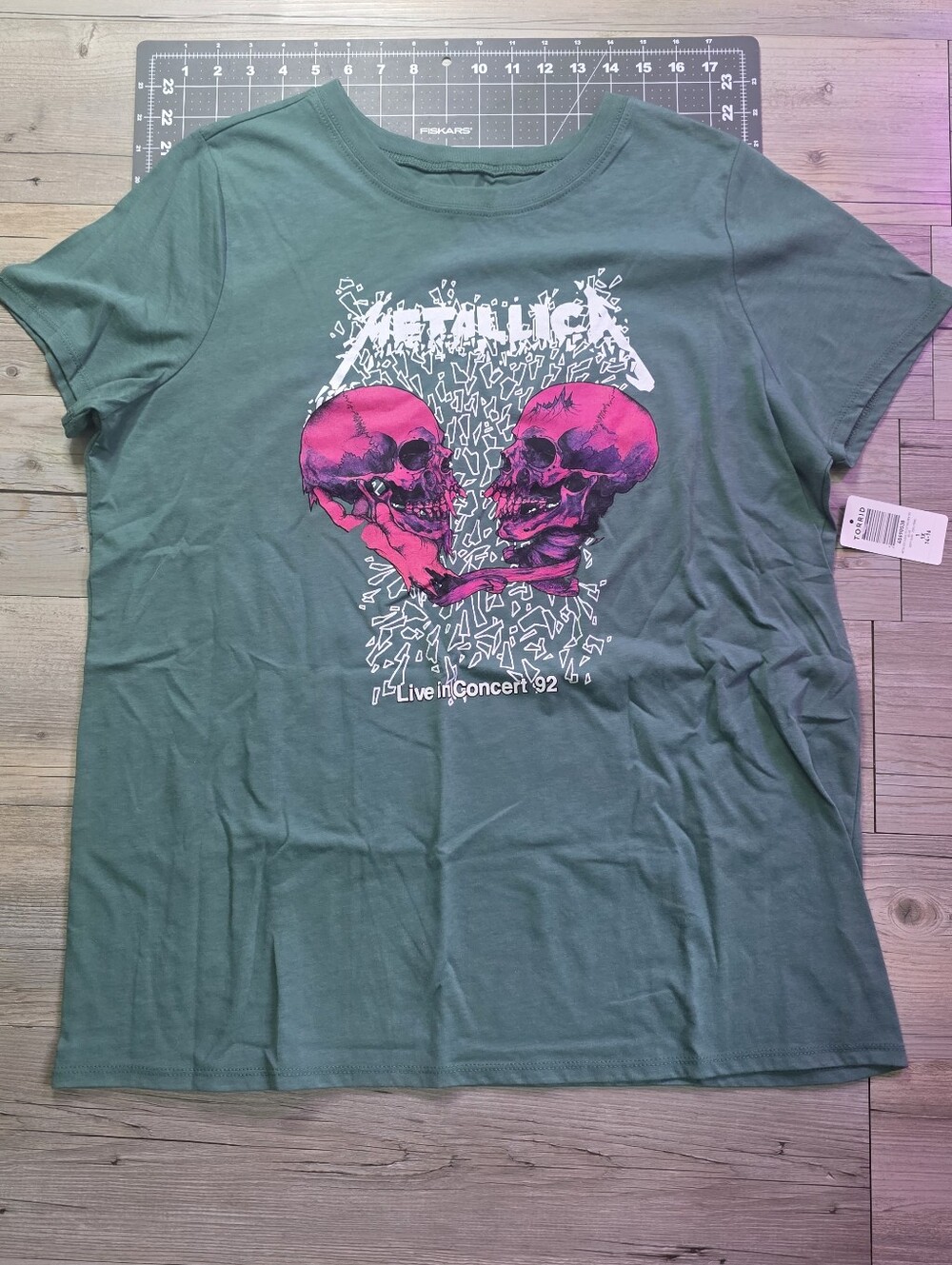 Torrid Metallica Graphic Tee with Pink Skull Design